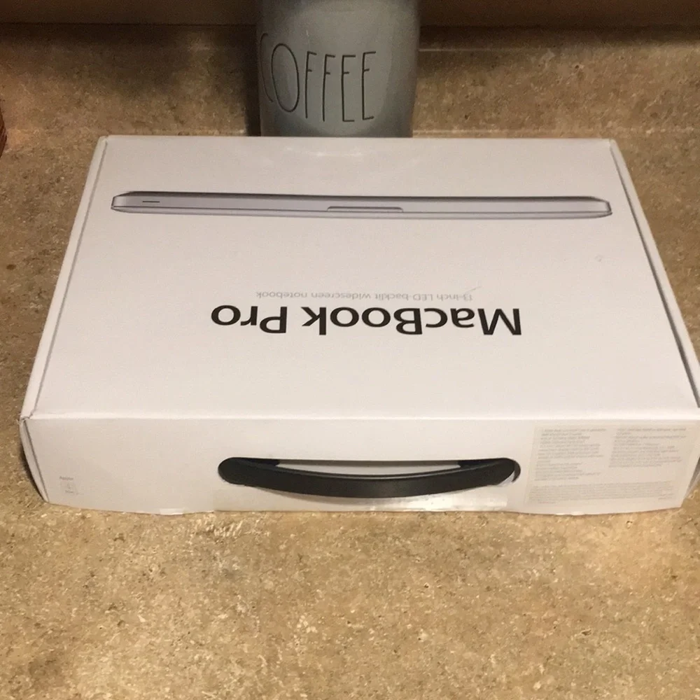 Apple new macbook